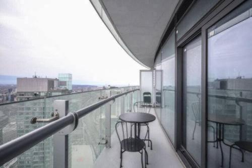 Downtown Suites Toronto Ngoại thất bức ảnh